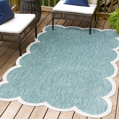 Alice Classic Cottage Two-Tone Scalloped Turquoise   Indoor/Outdoor Shaped  Rug