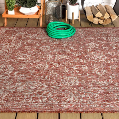 Tela Bohemian Textured Weave Floral Indoor/Outdoor Area Rug