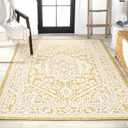 Sinjuri Medallion Textured Weave Indoor/Outdoor Area Rug