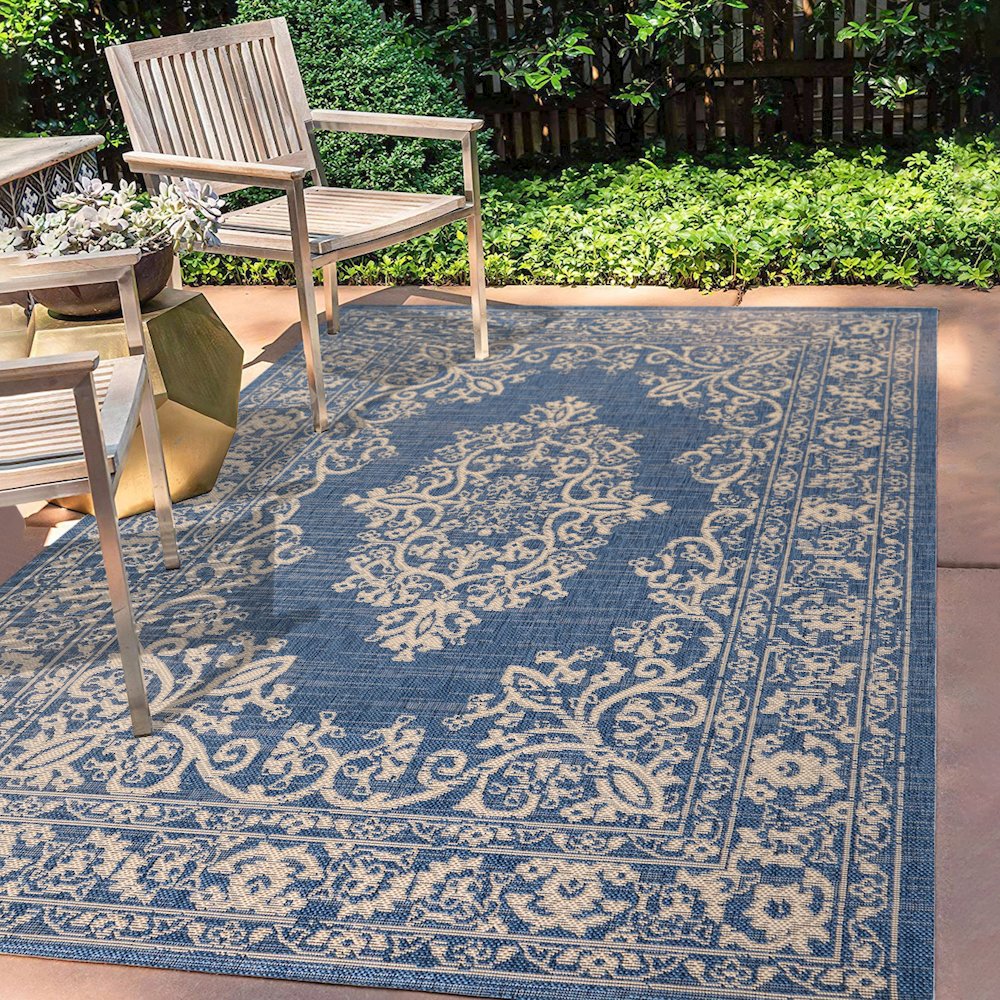 Galon Filigree Indoor/Outdoor Area Rug
