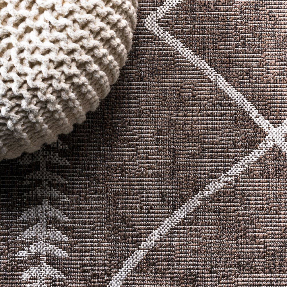 Derya Tribal Diamond Trellis Indoor/Outdoor Area Rug