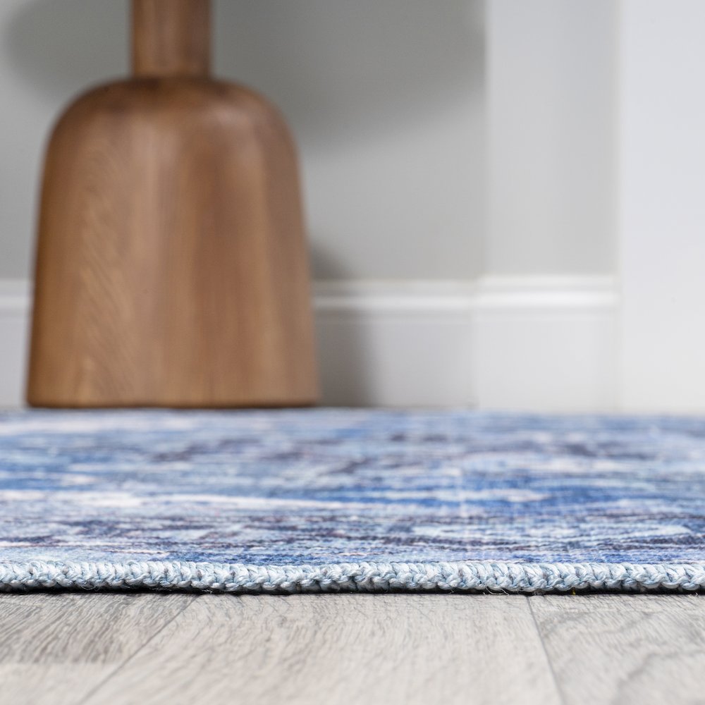 Maris Ornate Medallion Washable Indoor/Outdoor Area Rug