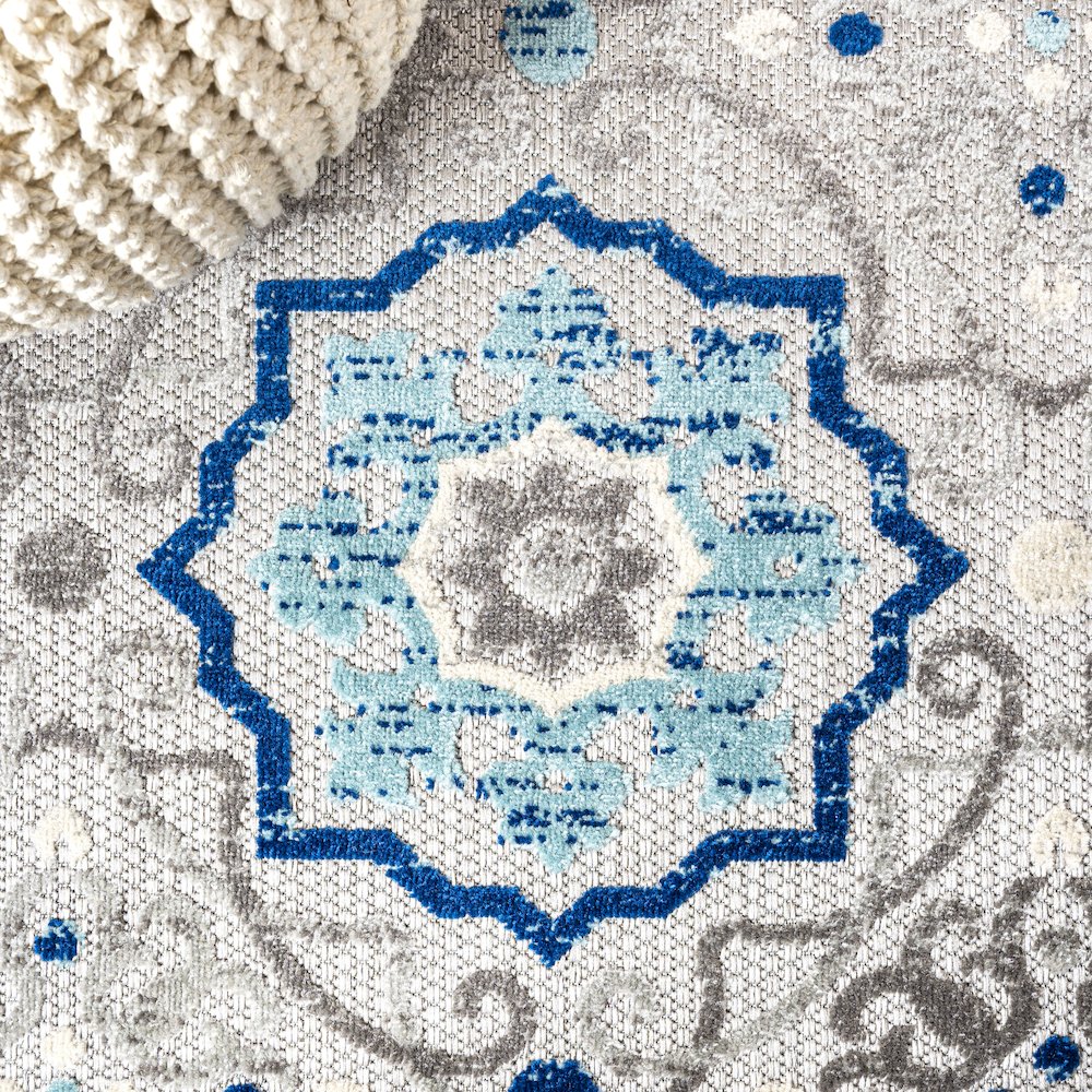 Mediterranean Medallion Indoor/Outdoor Area Rug
