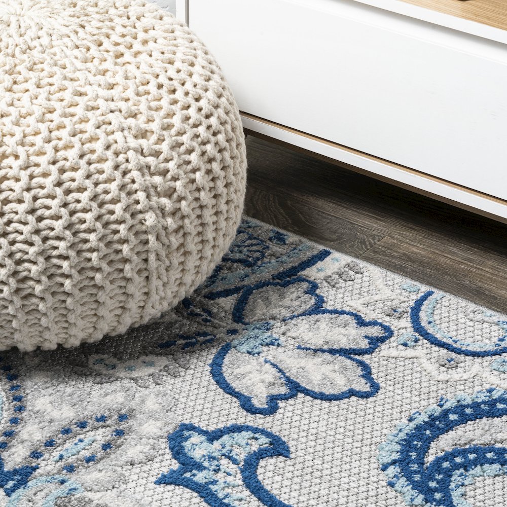 Gordes Paisley High-Low Indoor/Outdoor Area Rug