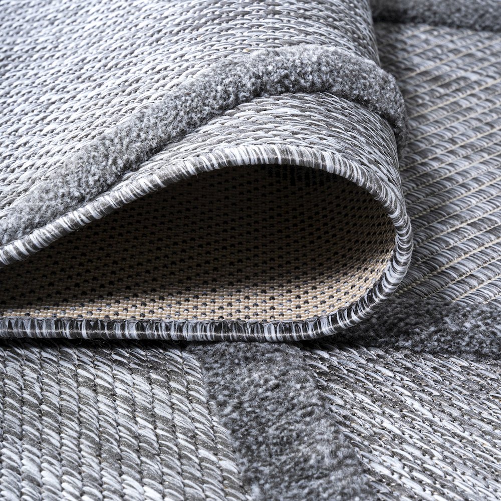 Salines Diamond Trellis Indoor/Outdoor Area Rug
