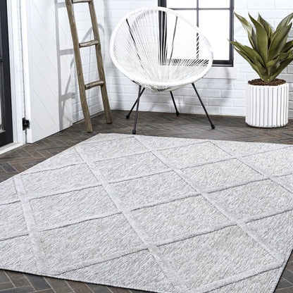 Salines Diamond Trellis Indoor/Outdoor Area Rug
