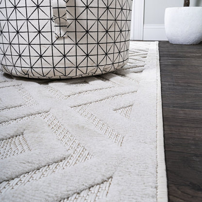 Portmany Neutral Diamond Trellis Indoor/Outdoor Area Rug