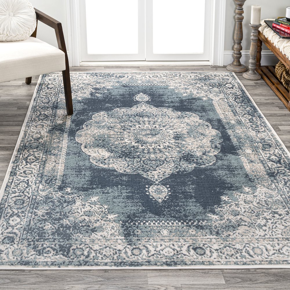Kelly Rosalia Cottage Medallion Area Rug