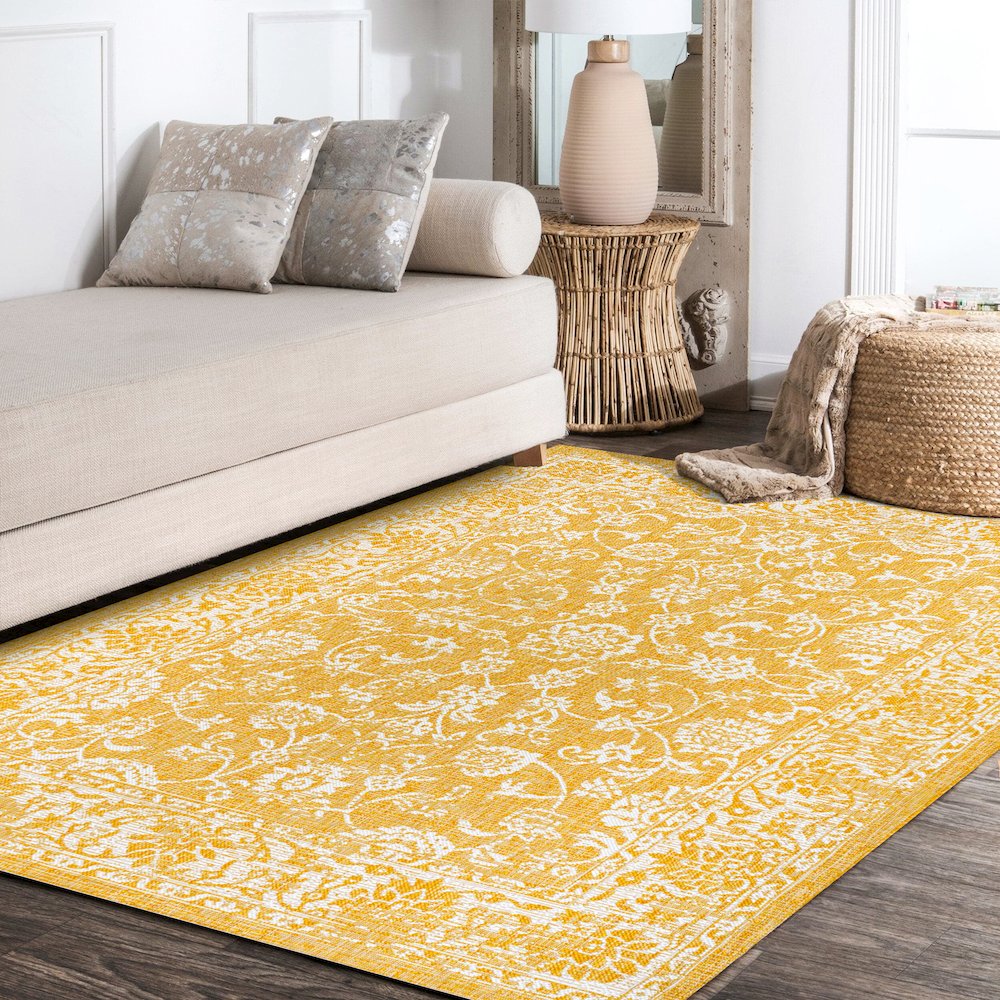 Tela Bohemian Textured Weave Floral Indoor/Outdoor Area Rug