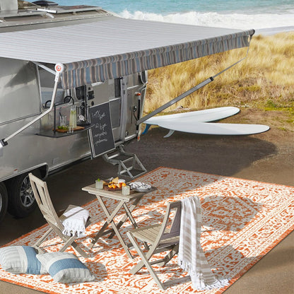 Sinjuri Medallion Textured Weave Indoor/Outdoor Area Rug