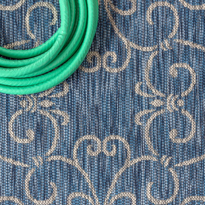 Charleston Vintage Filigree Textured Weave Indoor/Outdoor Area Rug