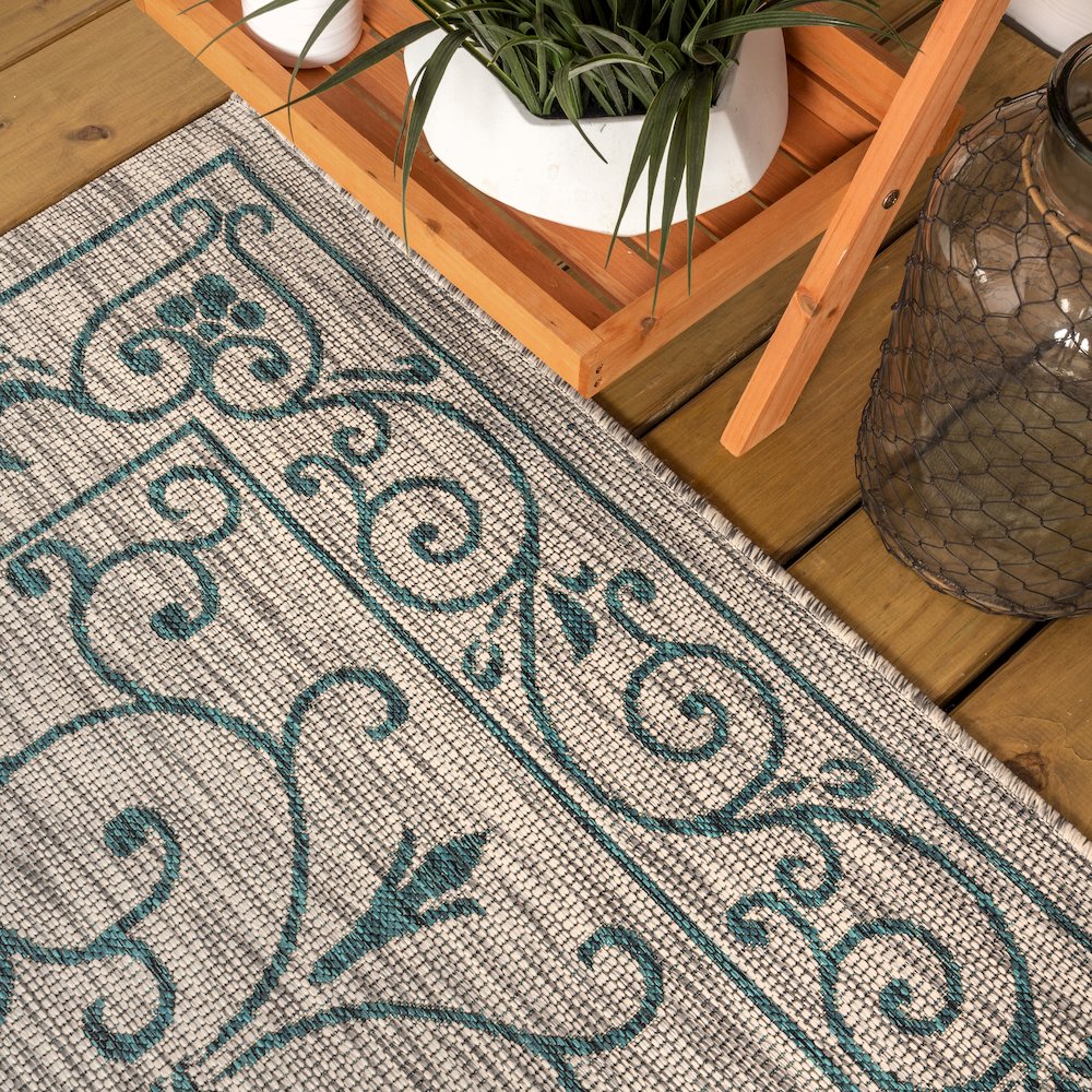 Charleston Vintage Filigree Textured Weave Indoor/Outdoor Area Rug
