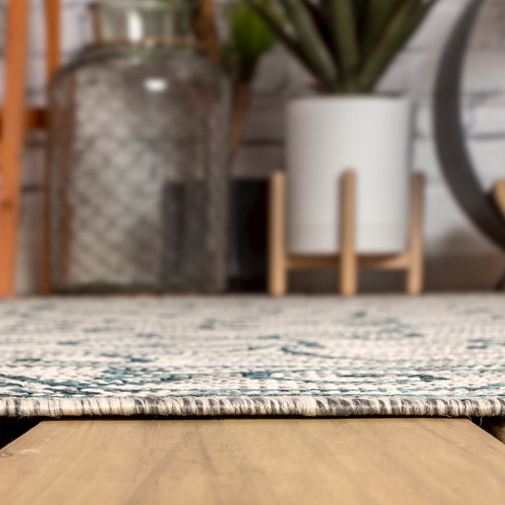 Charleston Vintage Filigree Textured Weave Indoor/Outdoor Area Rug