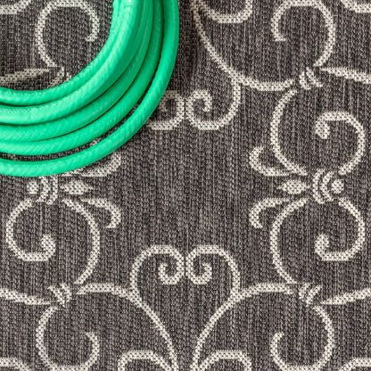 Charleston Vintage Filigree Textured Weave Indoor/Outdoor Area Rug