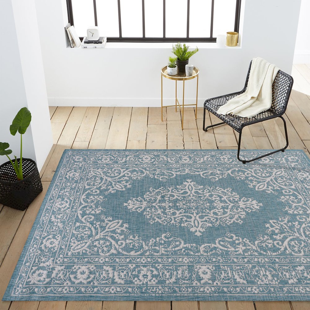 Galon Filigree Indoor/Outdoor Area Rug