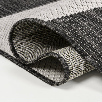 Two-Tone Black/Cream 5 ft. x 8 ft. Indoor/Outdoor Area Rug