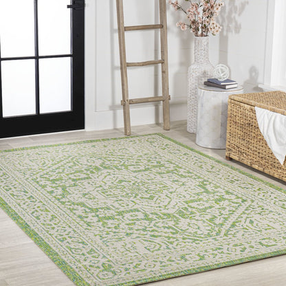 Sinjuri Medallion Textured Weave Indoor/Outdoor Area Rug