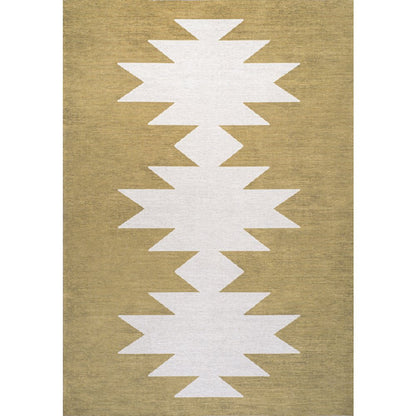 Chayton Minimalist Geometric Machine Washable Area Rug