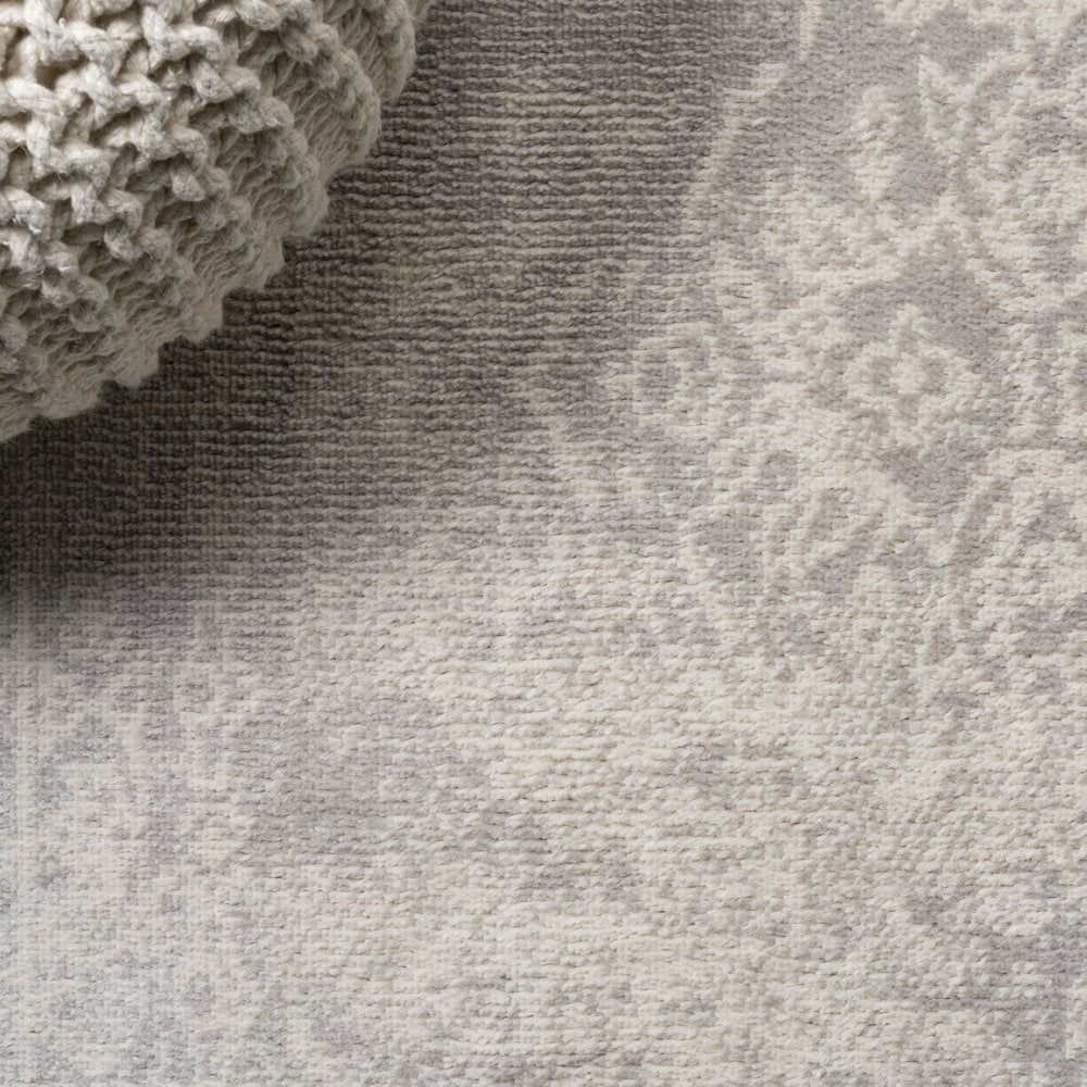 Kelly Rosalia Cottage Medallion Area Rug
