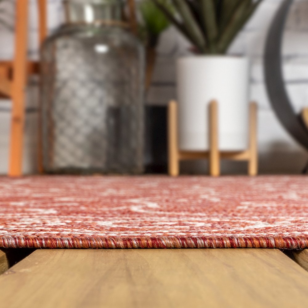 Charleston Vintage Filigree Textured Weave Indoor/Outdoor Area Rug