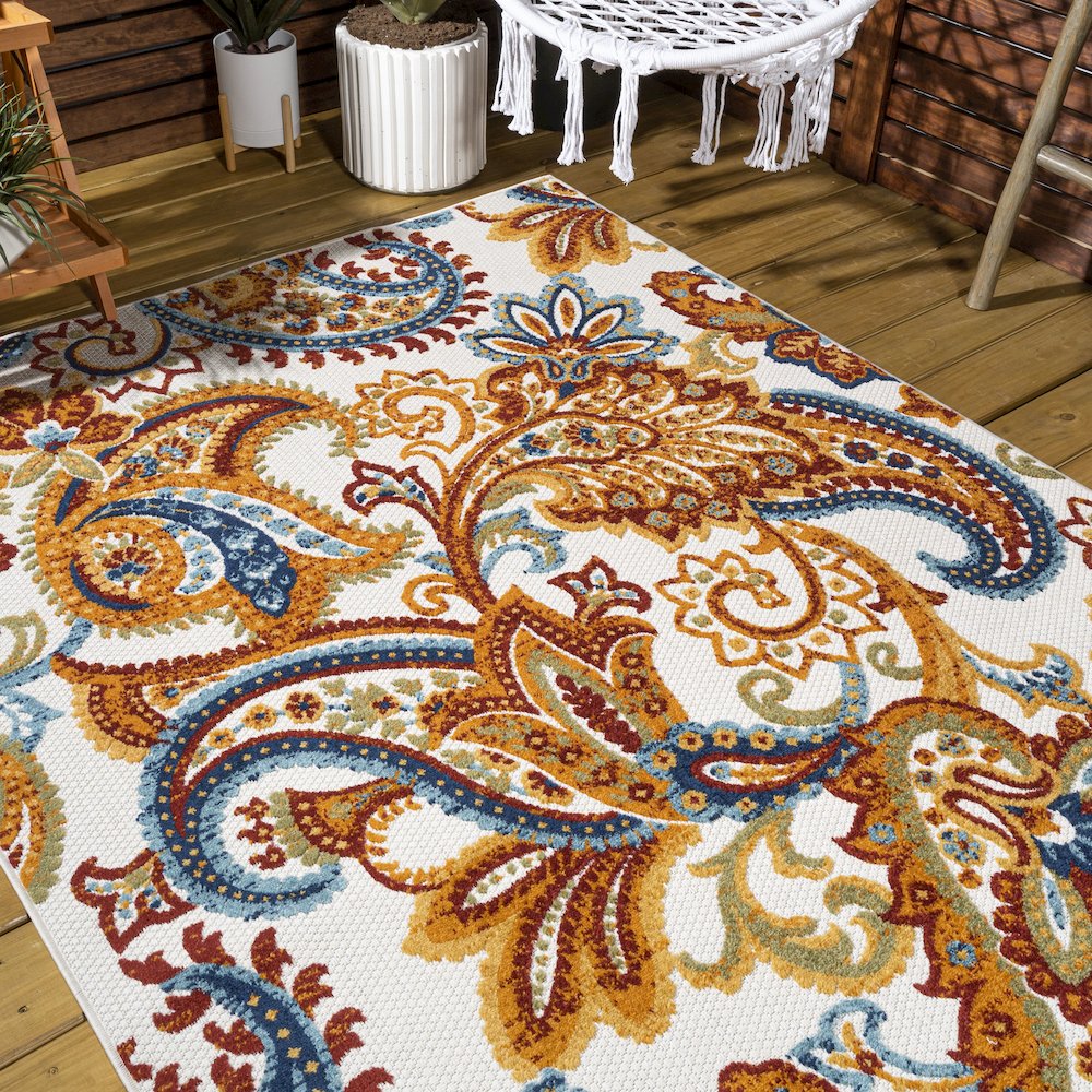 Gordes Paisley High-Low Indoor/Outdoor Area Rug