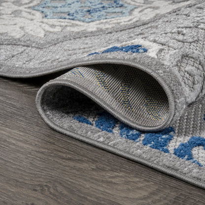 Cassis Ornate Ogee Trellis High-Low Indoor/Outdoor Area Rug