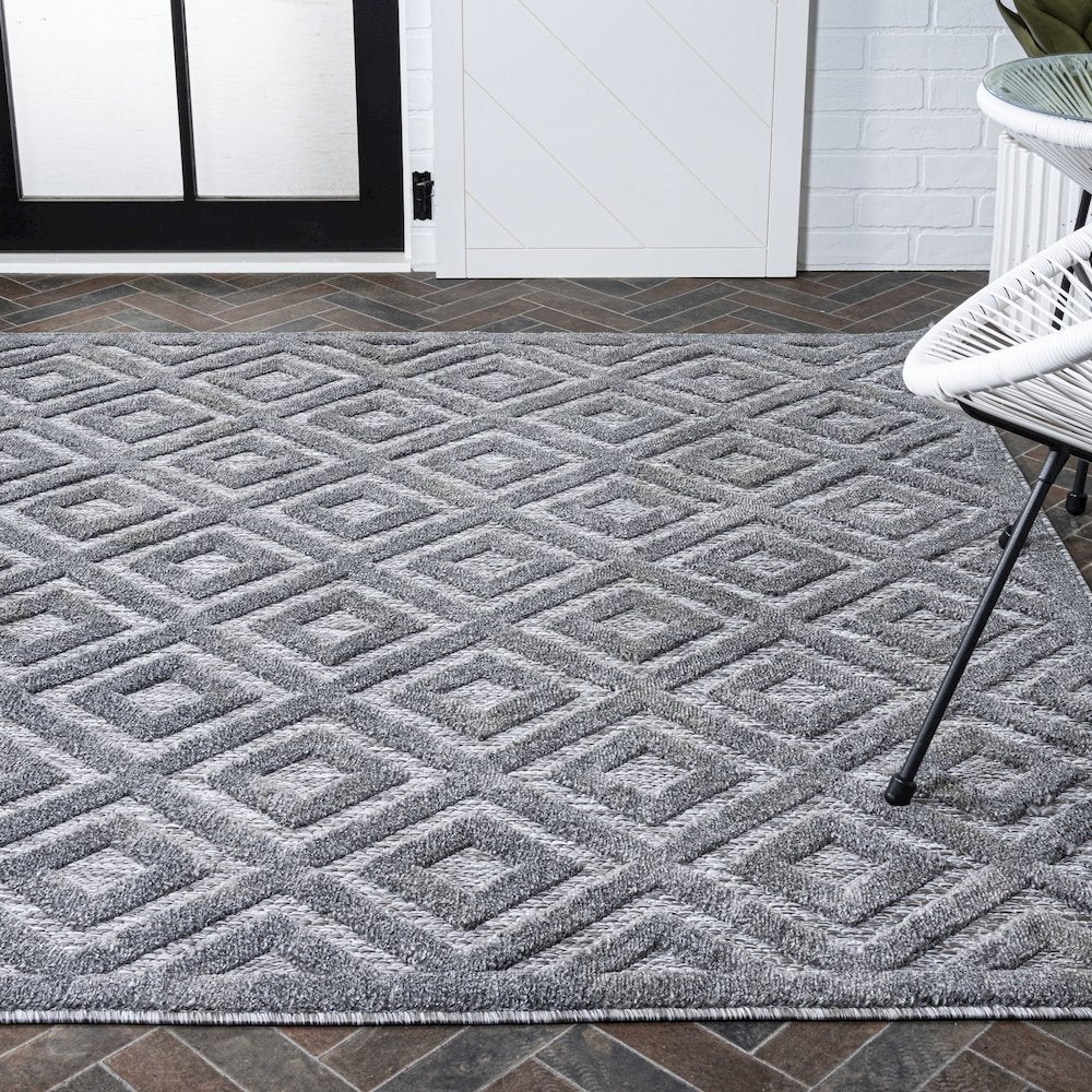 Portmany Neutral Diamond Trellis Indoor/Outdoor Area Rug
