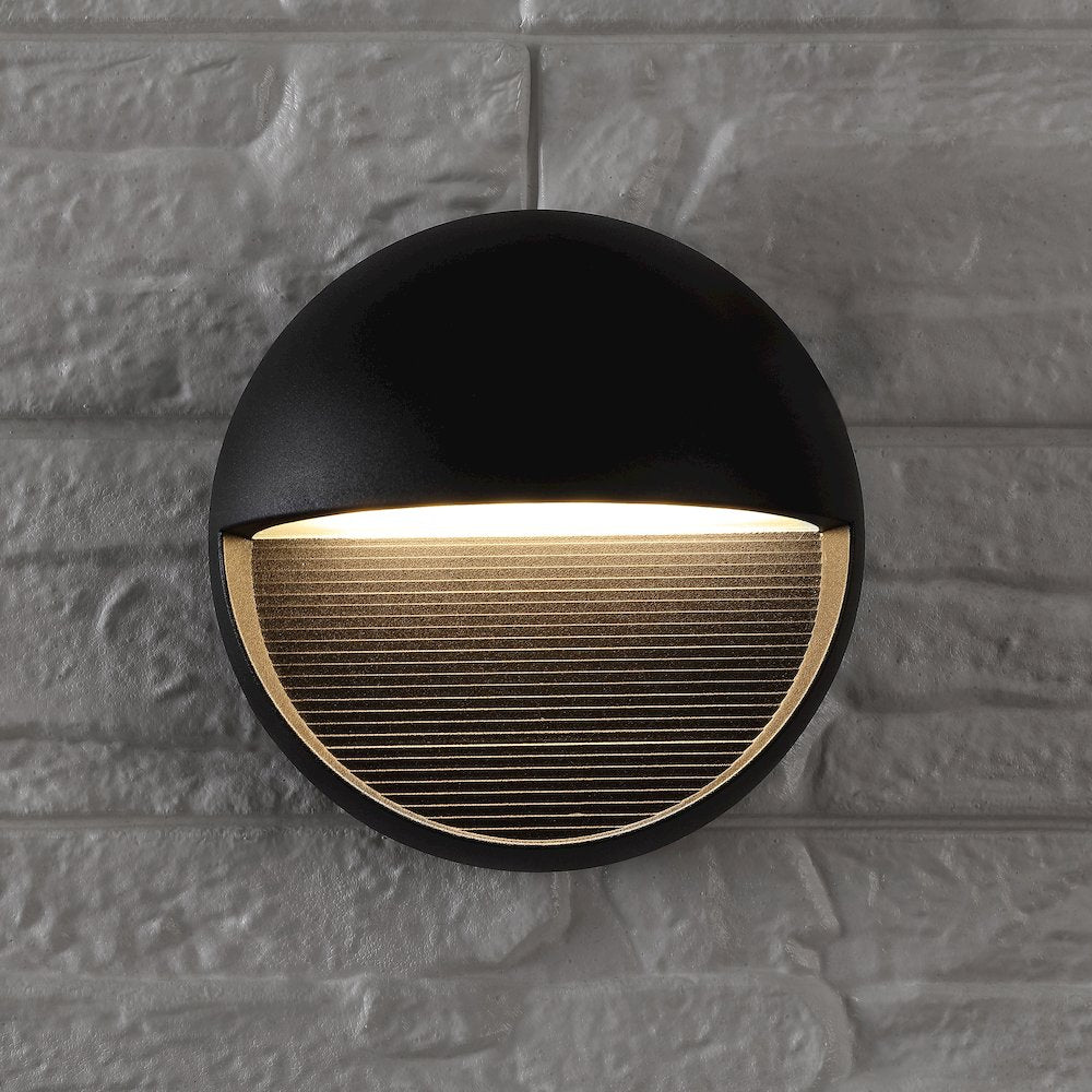 Orbe Outdoor Metal/Glass Integrated Led Wall Sconce