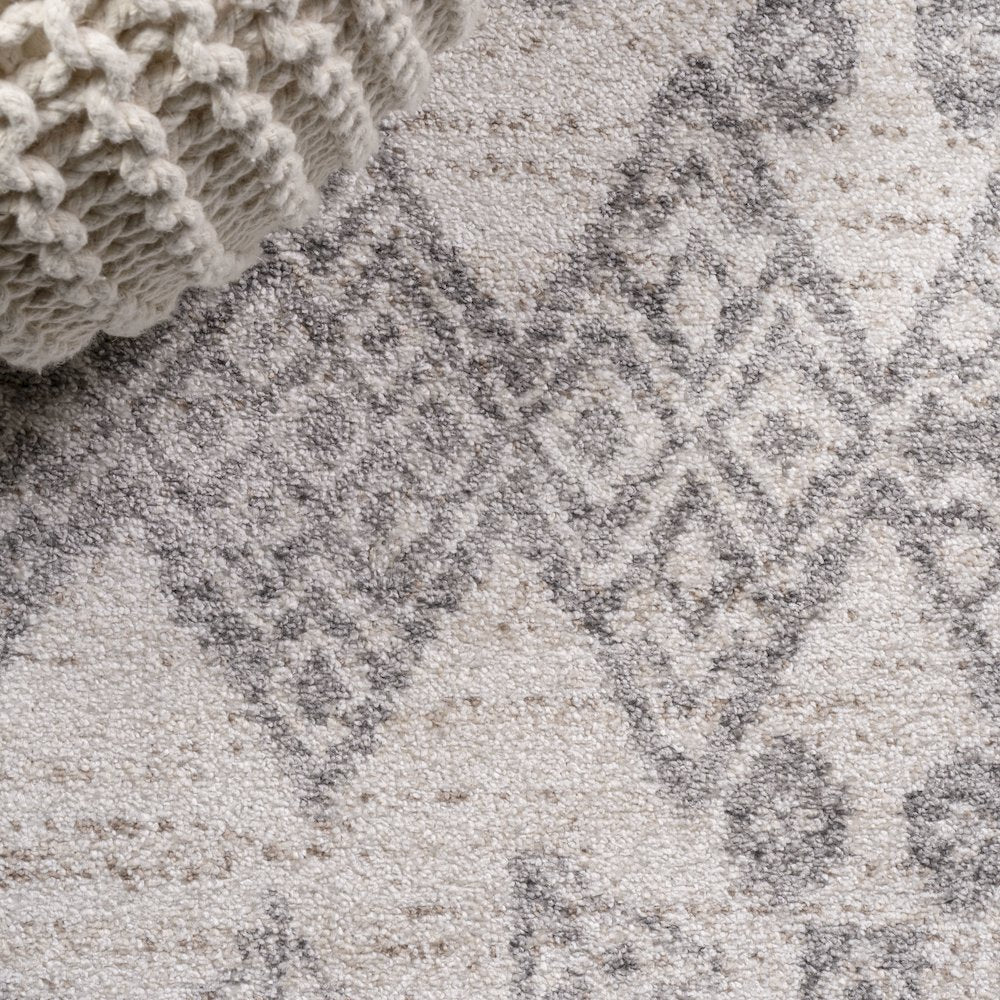 Idris Tribal Diamond Geometric Area Rug