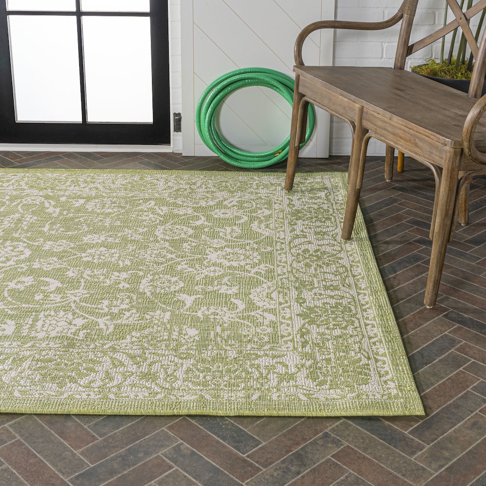 Tela Bohemian Textured Weave Floral Indoor/Outdoor Area Rug