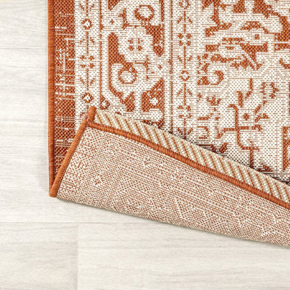 Sinjuri Medallion Textured Weave Indoor/Outdoor Area Rug