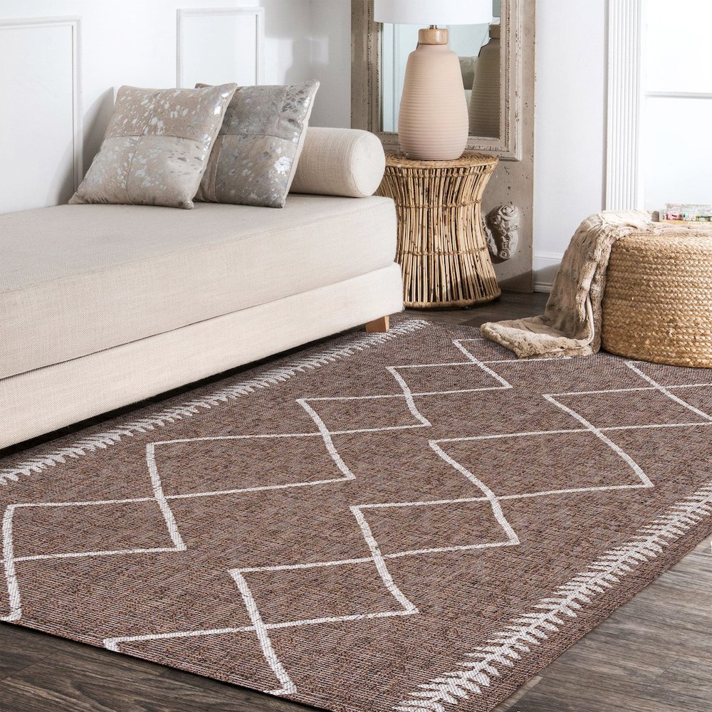 Derya Tribal Diamond Trellis Indoor/Outdoor Area Rug