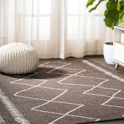 Derya Tribal Diamond Trellis Indoor/Outdoor Area Rug