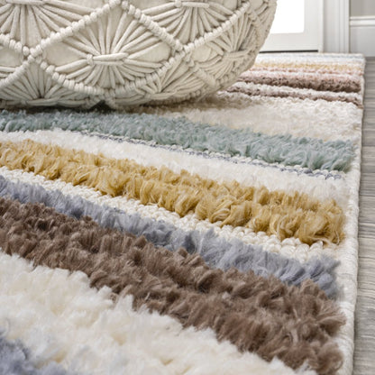 Elin Chevron High-Low Area Rug
