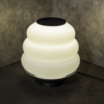 Plant-Based Pla 3D Printed Dimmable Led Table Lamp, White/Black