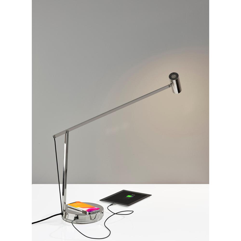 Turrell Task Lamp w. Wireless Charging