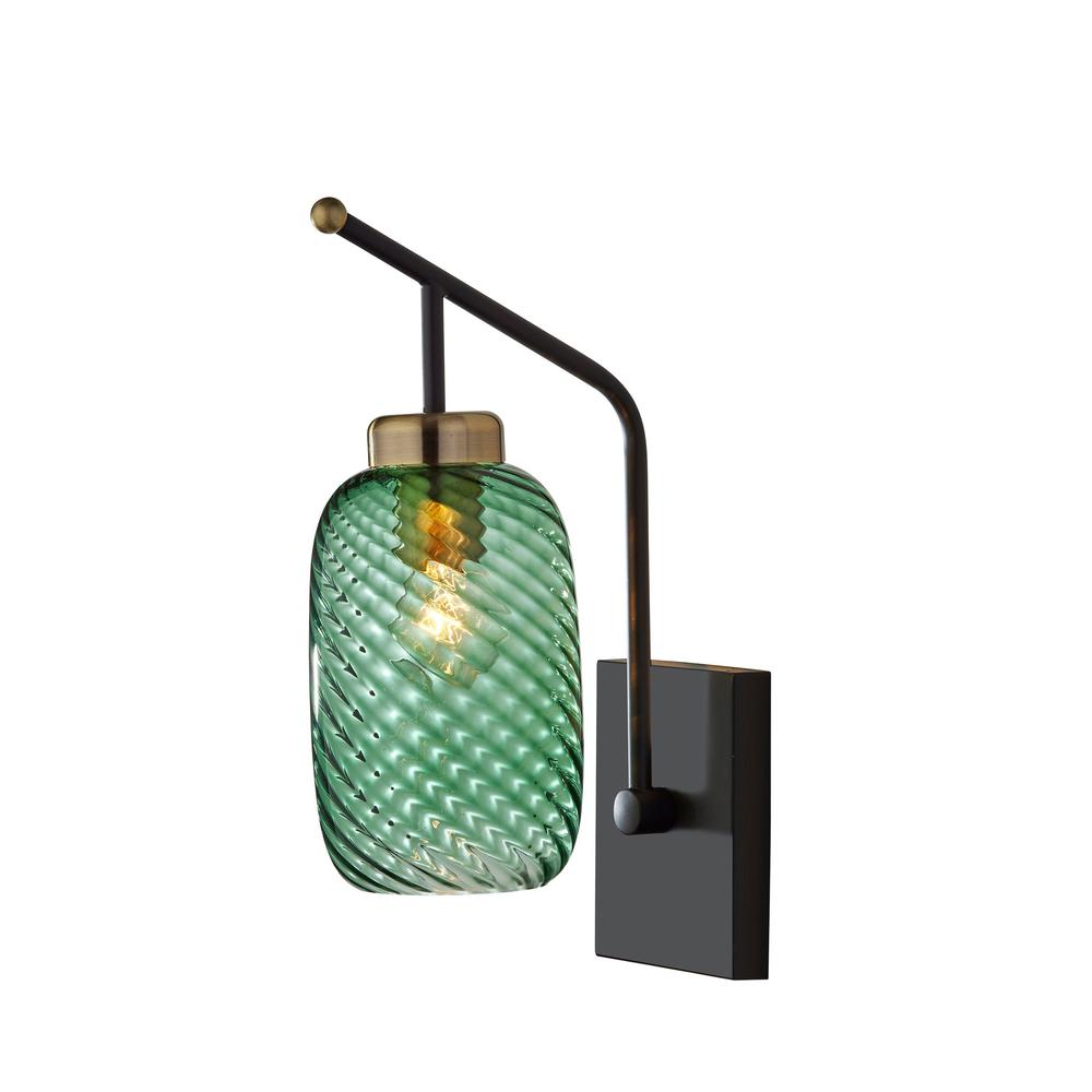 Derrick Wall Lamp