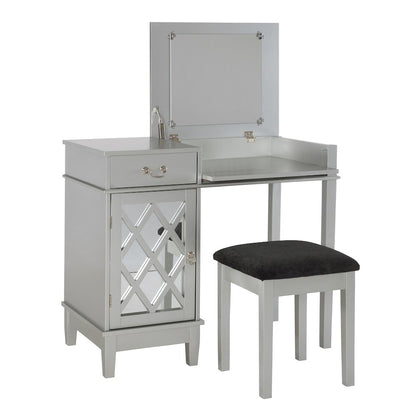 Lattice Vanity Set