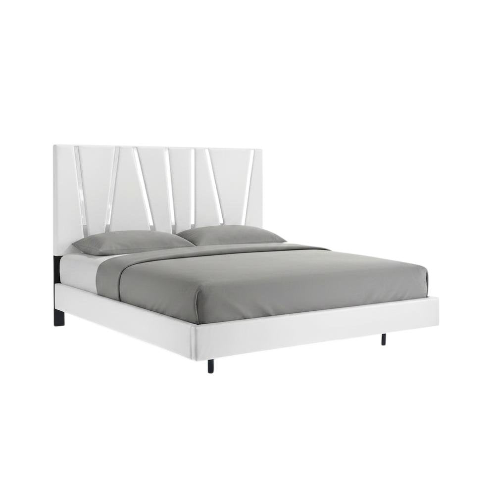 Solid Wood Queen Bedroom Set with Dresser, Mirror and Nightstands, White