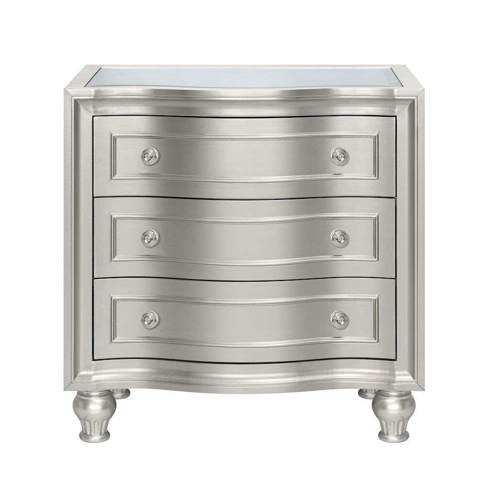 Reflections 5-Pc Wood Queen Bedroom Set (B/Dr/Mr/2Ns), Silver