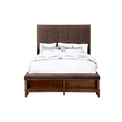 Cagney 4-Piece Queen Wood Bedroom Set with Nightstand in Chestnut