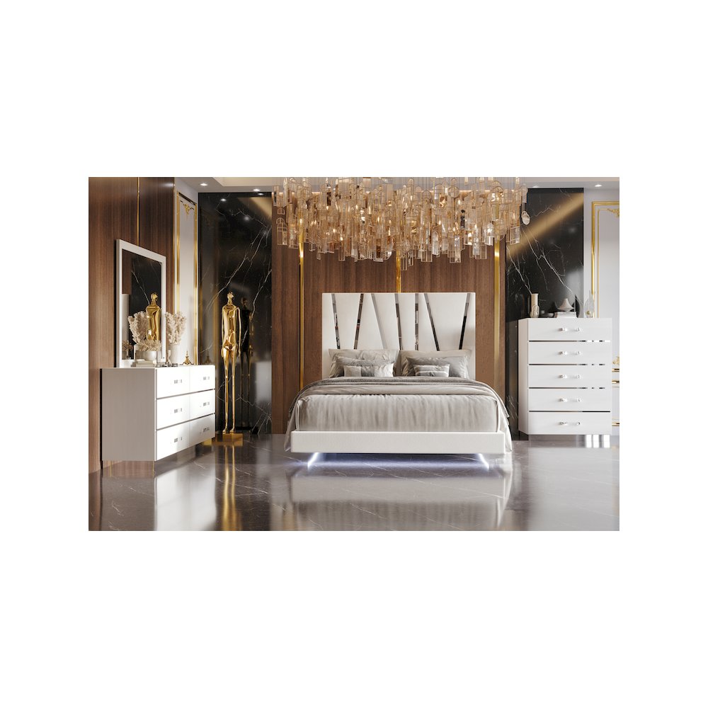 Europa 4-Piece Wood California King Bedroom Set (B/Dr/Mr/Ch), White