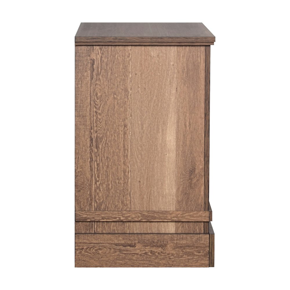Coventry Hall 5Pc Wood C King Bedroom Set, 2 Nightstands in Pecan