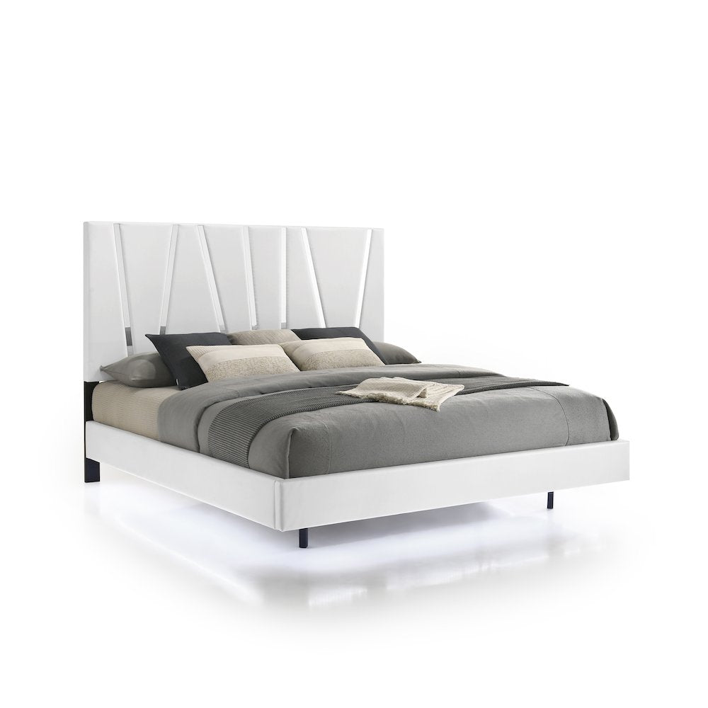 Europa Wood California King Bed with 2 Ns and Panels, White