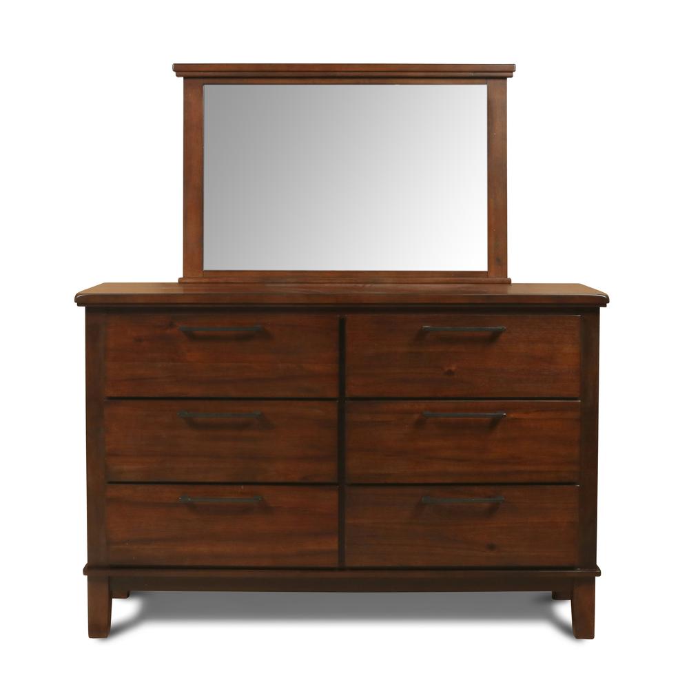 Cagney 4-Piece Queen Wood Bedroom Set with Nightstand in Chestnut