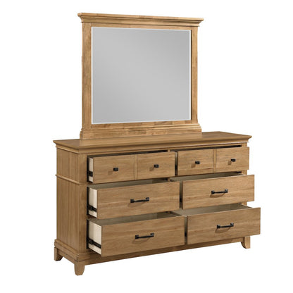 Sunstone 4-Pc Wood Queen Bedroom Set with Chest in Honey