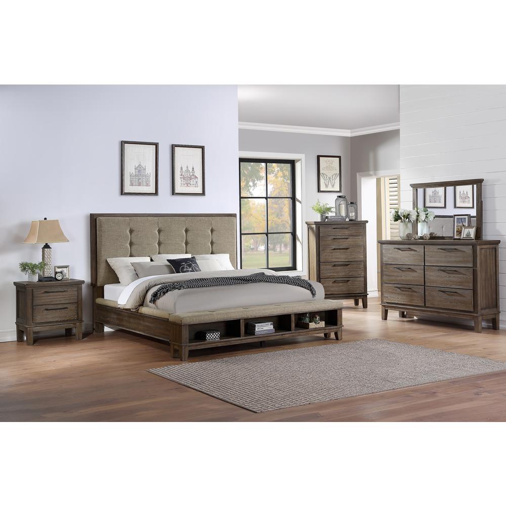 Furniture Cagney 5-Piece King Wood Bedroom Set in Brown