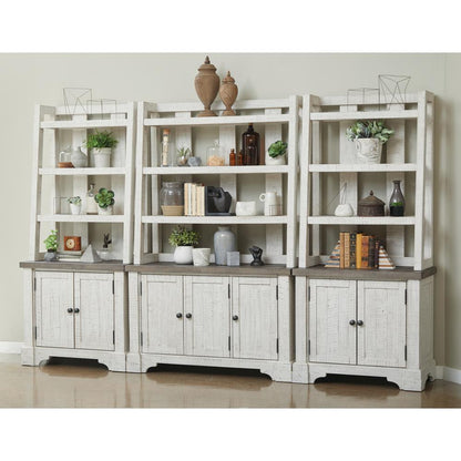 Valley Ridge Credenza with Hutch