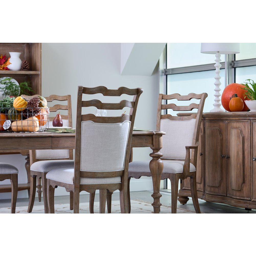 Weston Hills 4 Door Buffet