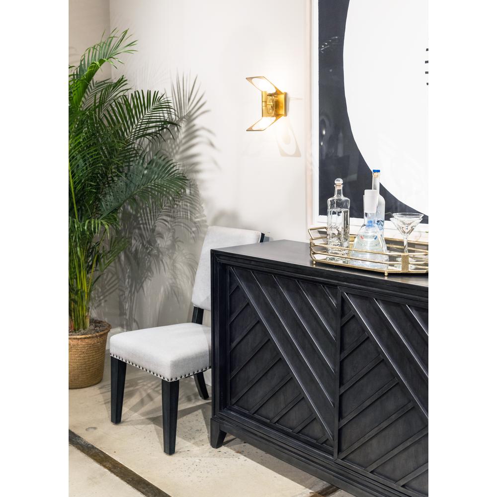 Lenox Sliding Door Server